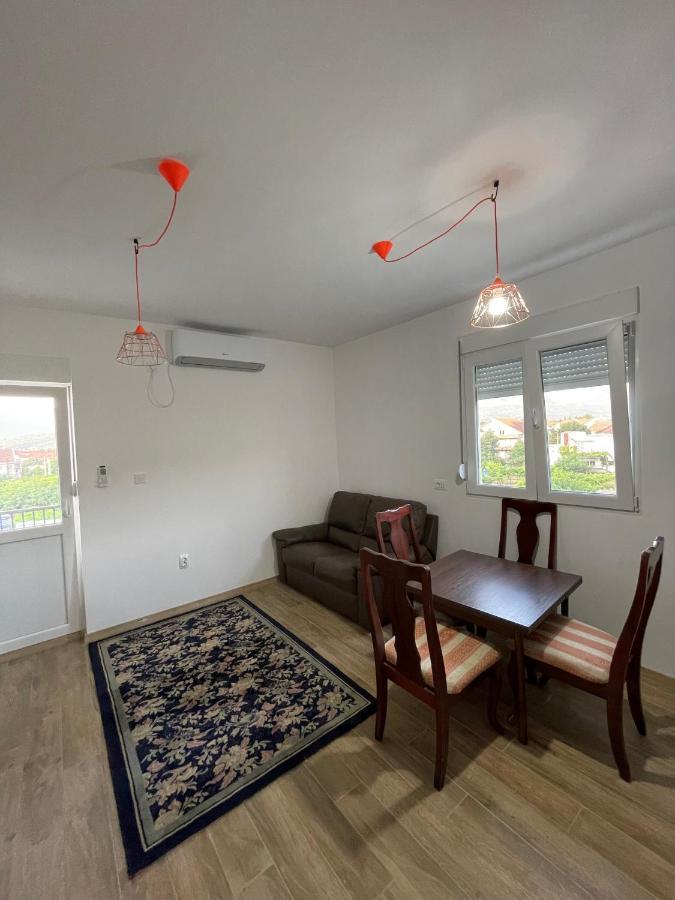 Entire Spacious With Free Parking Apartment Podgorica