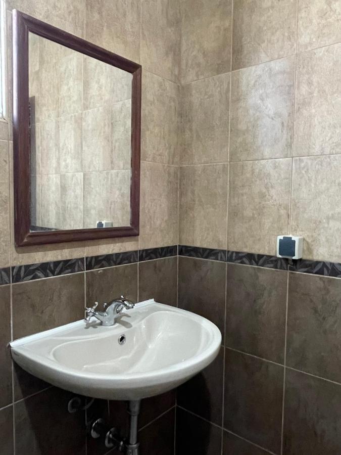 Entire Spacious With Free Parking Apartment Podgorica