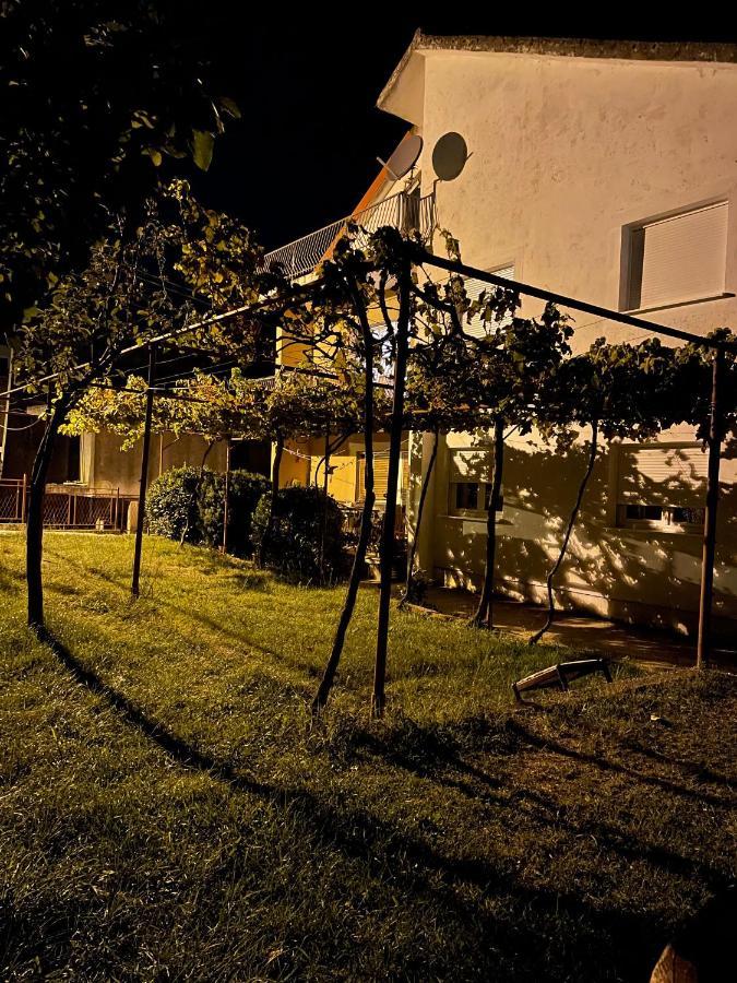 Apartment Entire Spacious With Free Parking Podgorica